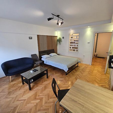 בלגרד Azzurro Studio Apartment מראה חיצוני תמונה